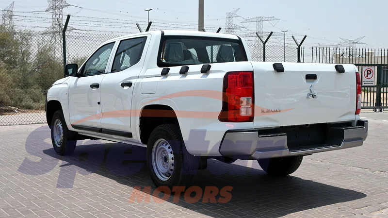 
								Mitsubishi L200 Double Cab GL full									