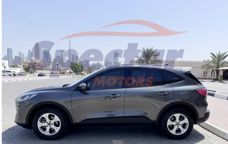 
								Ford Escape Trend full									