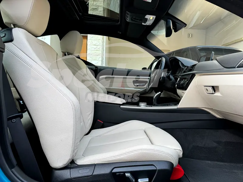 
								BMW 4-Series 420i M Sport full									