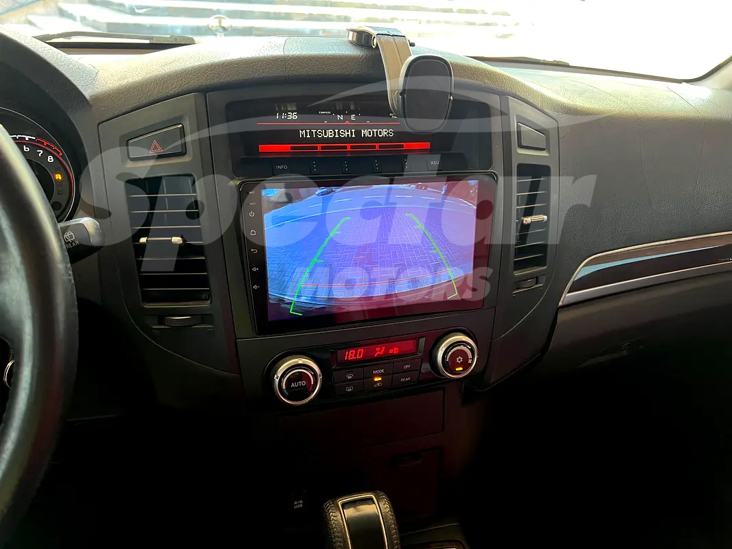 
								Mitsubishi Pajero GLS full									