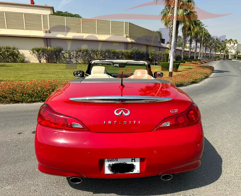 
								Infiniti G37 Premium full									