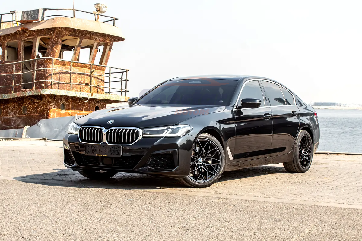BMW 5-Series 520i M-Kit
