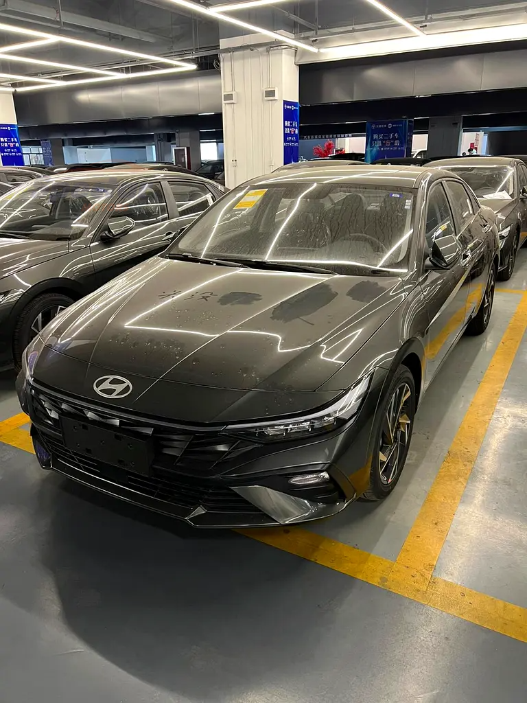 
								Hyundai Elantra GLX Elite full									