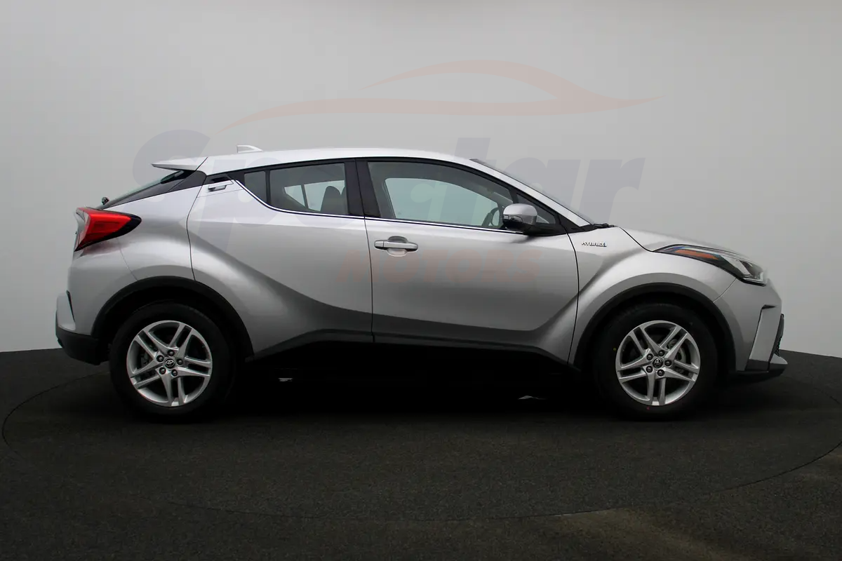 
								Toyota C-HR VX full									
