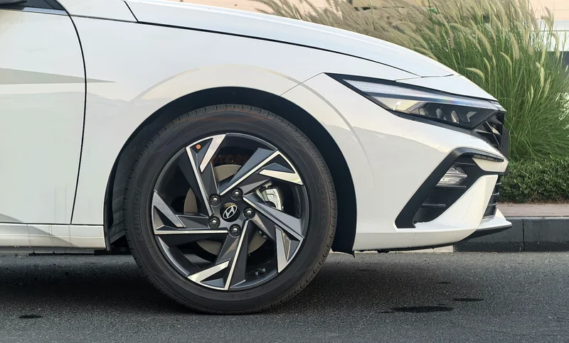 
								Hyundai Elantra GLX Elite full									