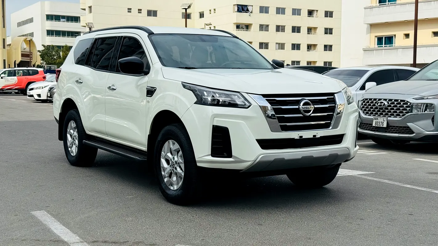 
								Nissan Xterra SE full									