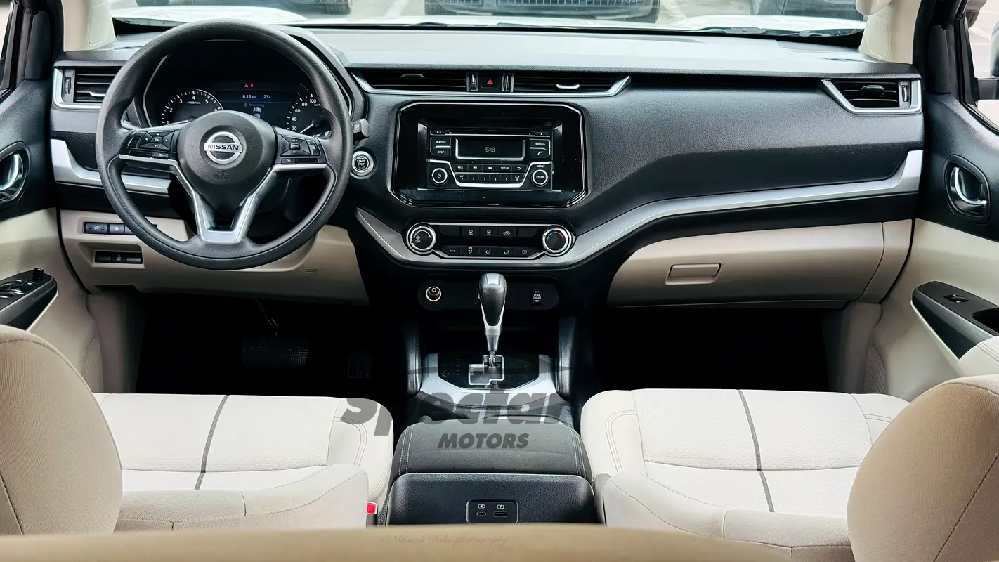 
								Nissan Xterra SE full									