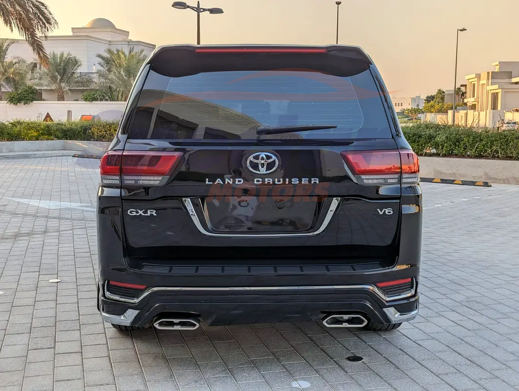 
								Toyota Land Cruiser GXR TOP full									