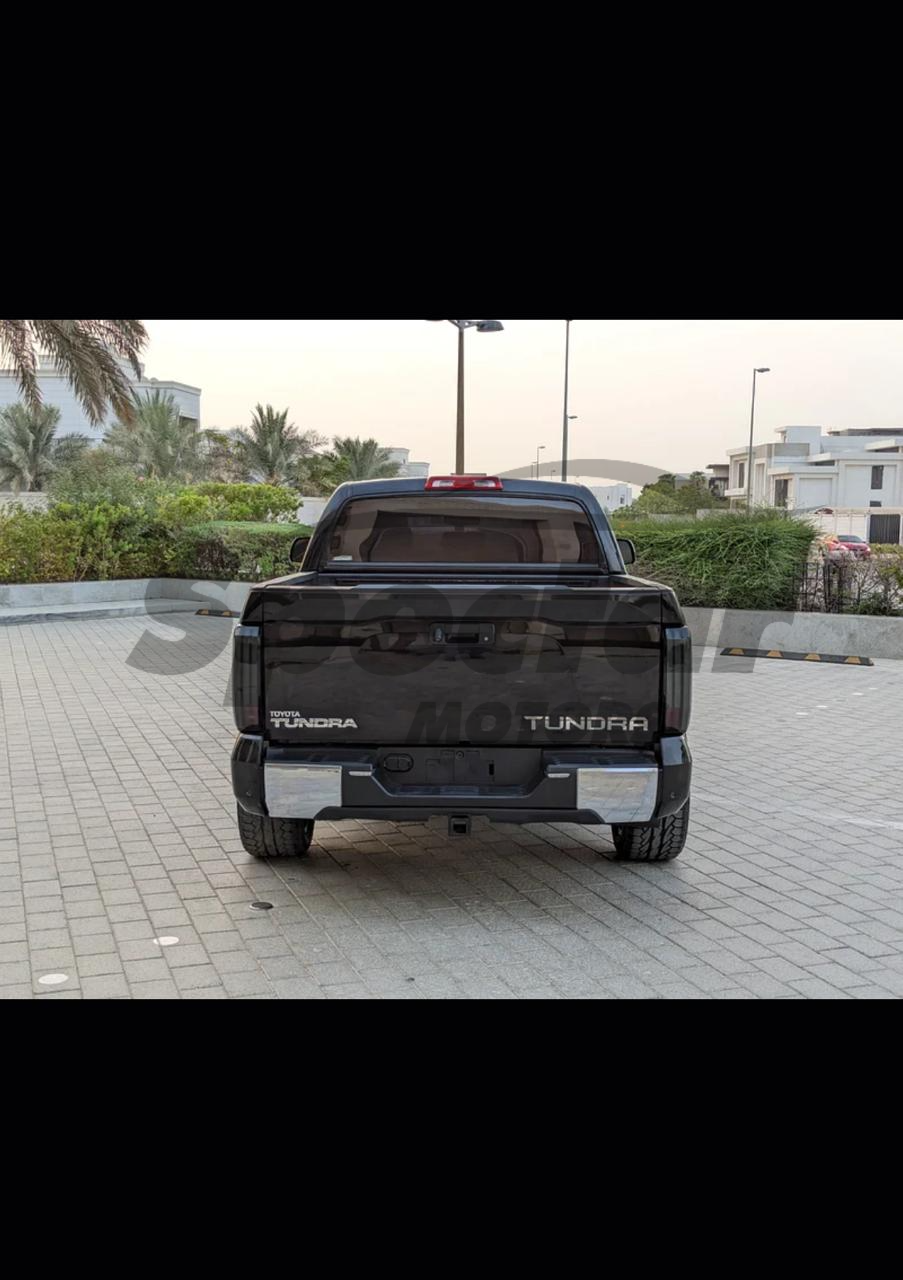
								Toyota Tundra full									