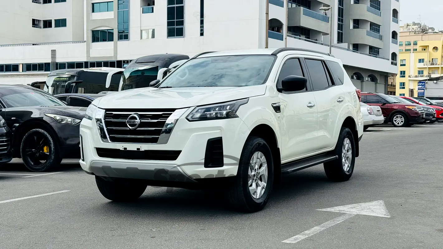 
								Nissan Xterra SE full									