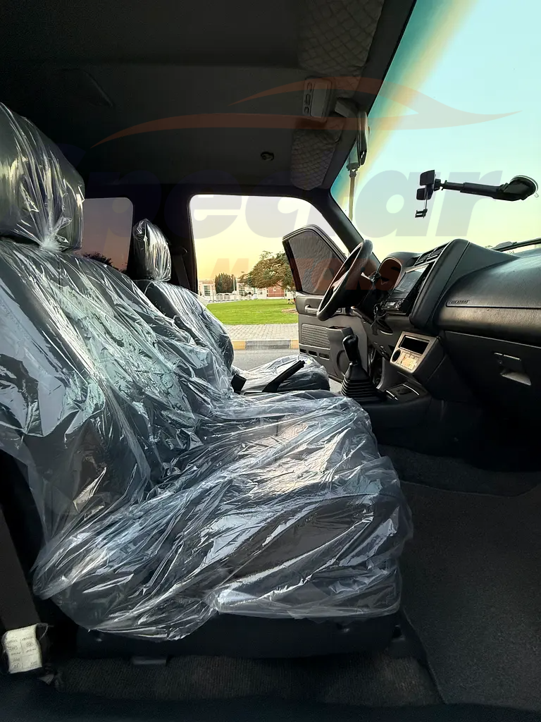 
								Toyota Rav 4 Limited full									