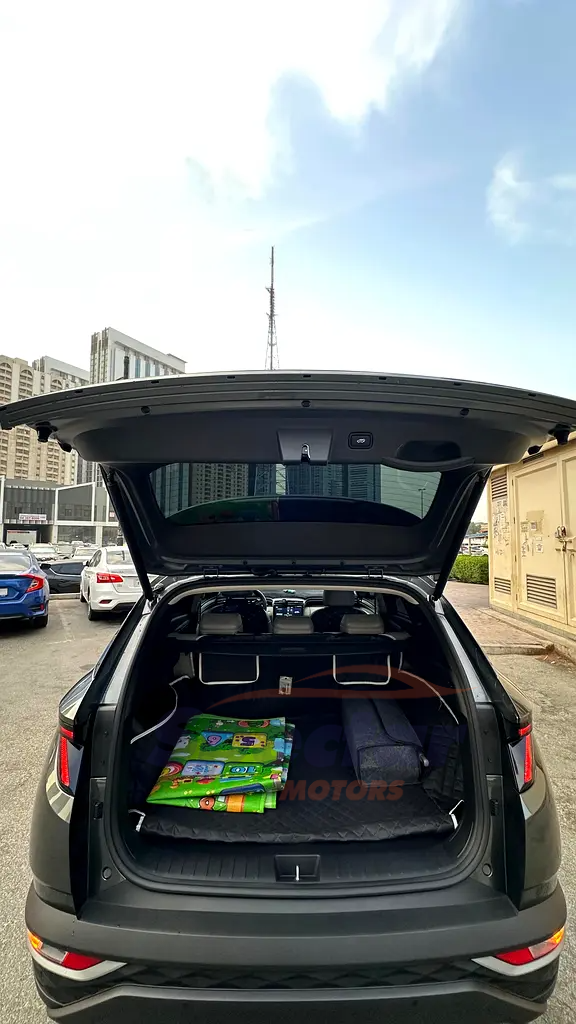 
								Hyundai Tucson Premium full									