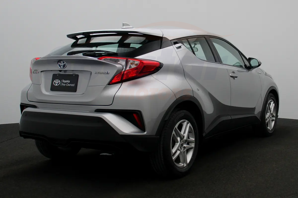 
								Toyota C-HR VX full									